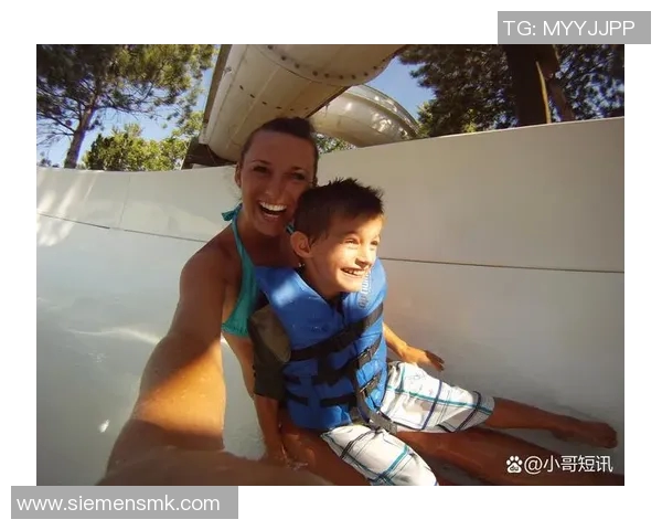 足球明星豪宅揭秘：奢华生活背后的温馨家庭故事与设计理念